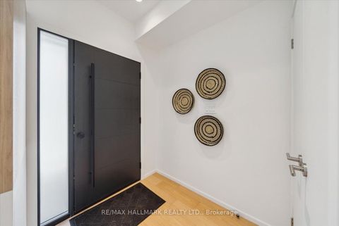 Photo 4 at 7 Ivy Avenue, South Riverdale, Toronto