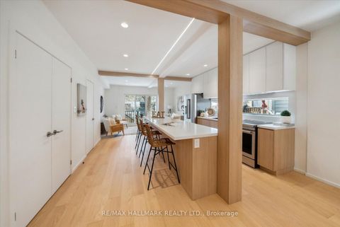 Photo 10 at 7 Ivy Avenue, South Riverdale, Toronto