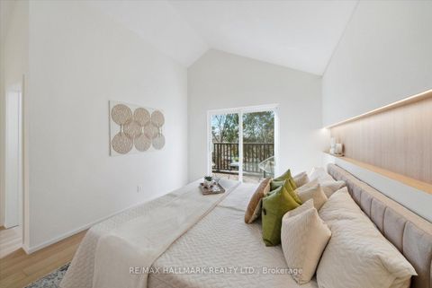 Photo 19 at 7 Ivy Avenue, South Riverdale, Toronto