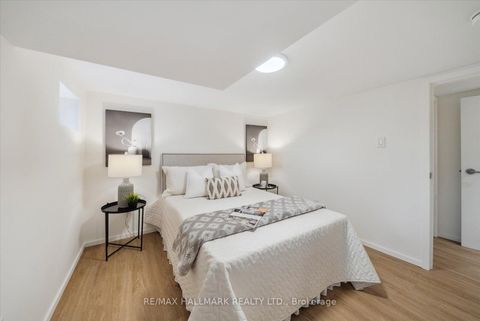 Photo 41 at 7 Ivy Avenue, South Riverdale, Toronto