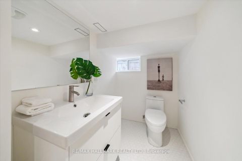 Photo 43 at 7 Ivy Avenue, South Riverdale, Toronto