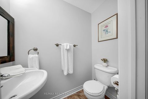 Photo 5 at 5 - 2056 Lakeshore Road W, BR Bronte, Oakville