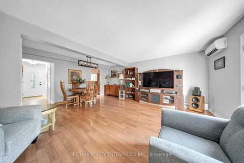 Photo 16 at 5 - 2056 Lakeshore Road W, BR Bronte, Oakville
