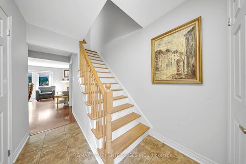 Photo 18 at 5 - 2056 Lakeshore Road W, BR Bronte, Oakville