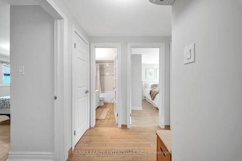 Photo 19 at 5 - 2056 Lakeshore Road W, BR Bronte, Oakville