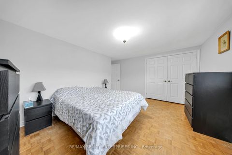 Photo 26 at 5 - 2056 Lakeshore Road W, BR Bronte, Oakville