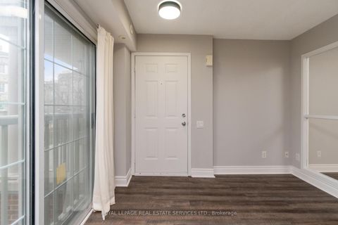Photo 3 at 79 - 9 Windermere Avenue, Swansea, Toronto