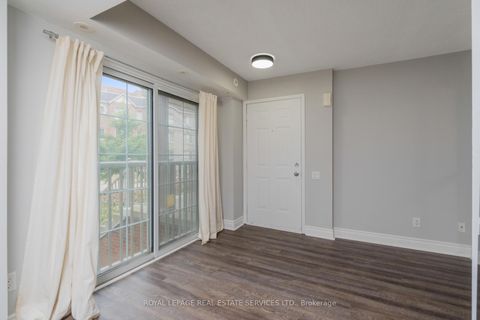 Photo 4 at 79 - 9 Windermere Avenue, Swansea, Toronto