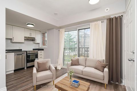 Photo 7 at 79 - 9 Windermere Avenue, Swansea, Toronto
