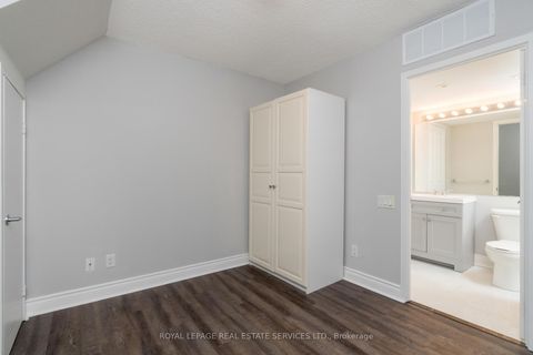 Photo 16 at 79 - 9 Windermere Avenue, Swansea, Toronto