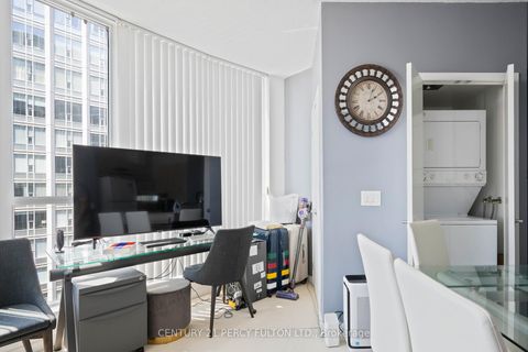 Photo 14 at 3101 - 8 York Street, Waterfront Communities C1, Toronto