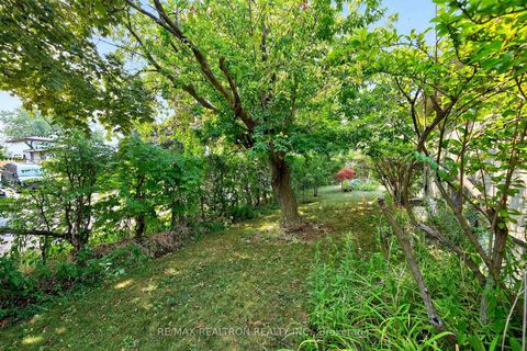 Photo 10 at 356 Burrows Hall Boulevard, Malvern, Toronto