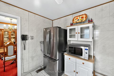 Photo 18 at 356 Burrows Hall Boulevard, Malvern, Toronto