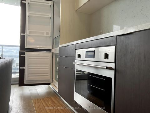 Photo 10 at 2201 - 170 Bayview Avenue, Waterfront Communities C8, Toronto