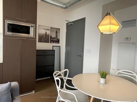 Photo 13 at 2201 - 170 Bayview Avenue, Waterfront Communities C8, Toronto