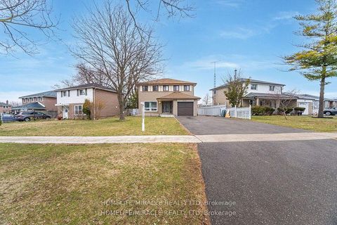 Photo 2 at 345 Silverstone Drive, Clairville, Toronto