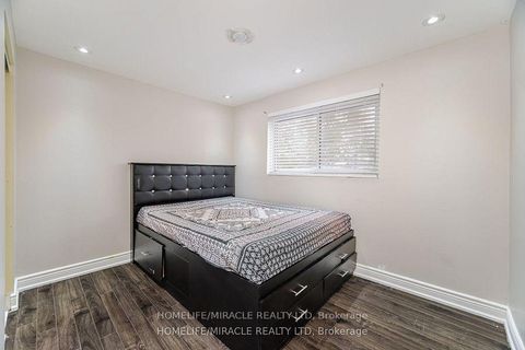 Photo 28 at 345 Silverstone Drive, Clairville, Toronto