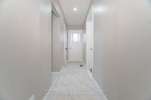 Photo 34 at 345 Silverstone Drive, Clairville, Toronto