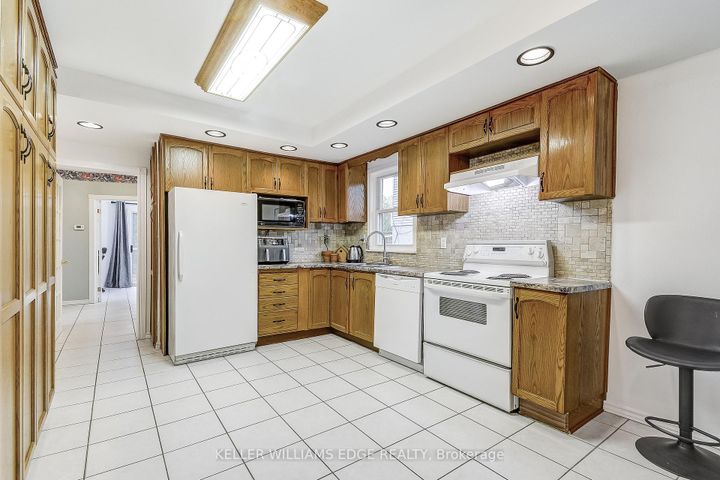 Photo 1 at 1470 Fisher Avenue, Mountainside, Burlington