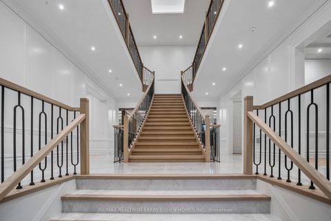 Photo 5 at 27 Penwood Crescent, Don Mills, Toronto