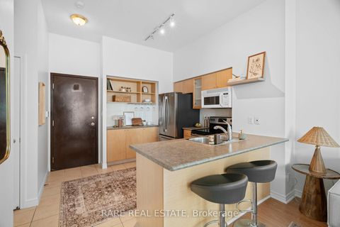 Photo 2 at 413 - 410 Queens Quay W, Waterfront Communities C1, Toronto