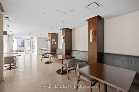 Photo 31 at 413 - 410 Queens Quay W, Waterfront Communities C1, Toronto