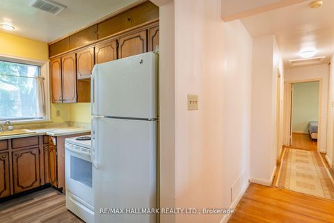 Photo 15 at 5 Tinder Crescent, Victoria Village, Toronto