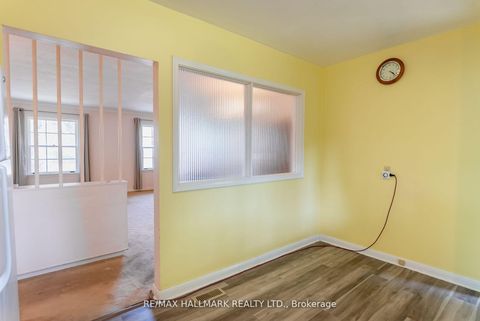 Photo 18 at 5 Tinder Crescent, Victoria Village, Toronto