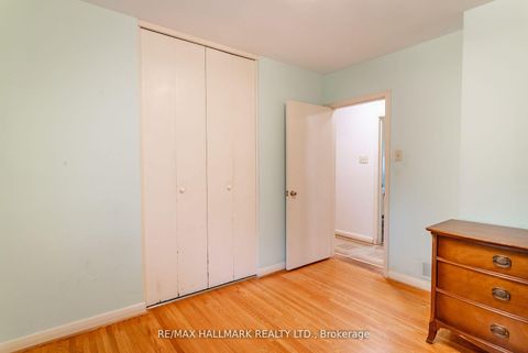 Photo 24 at 5 Tinder Crescent, Victoria Village, Toronto