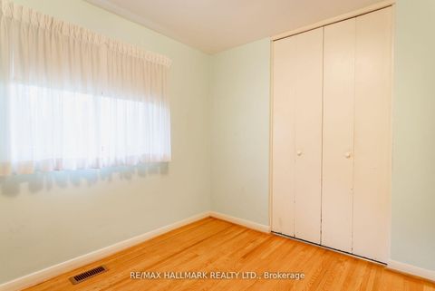 Photo 25 at 5 Tinder Crescent, Victoria Village, Toronto
