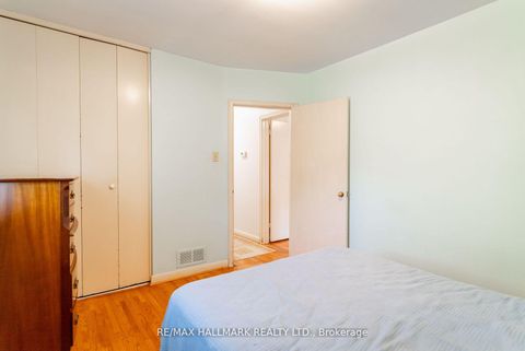 Photo 27 at 5 Tinder Crescent, Victoria Village, Toronto