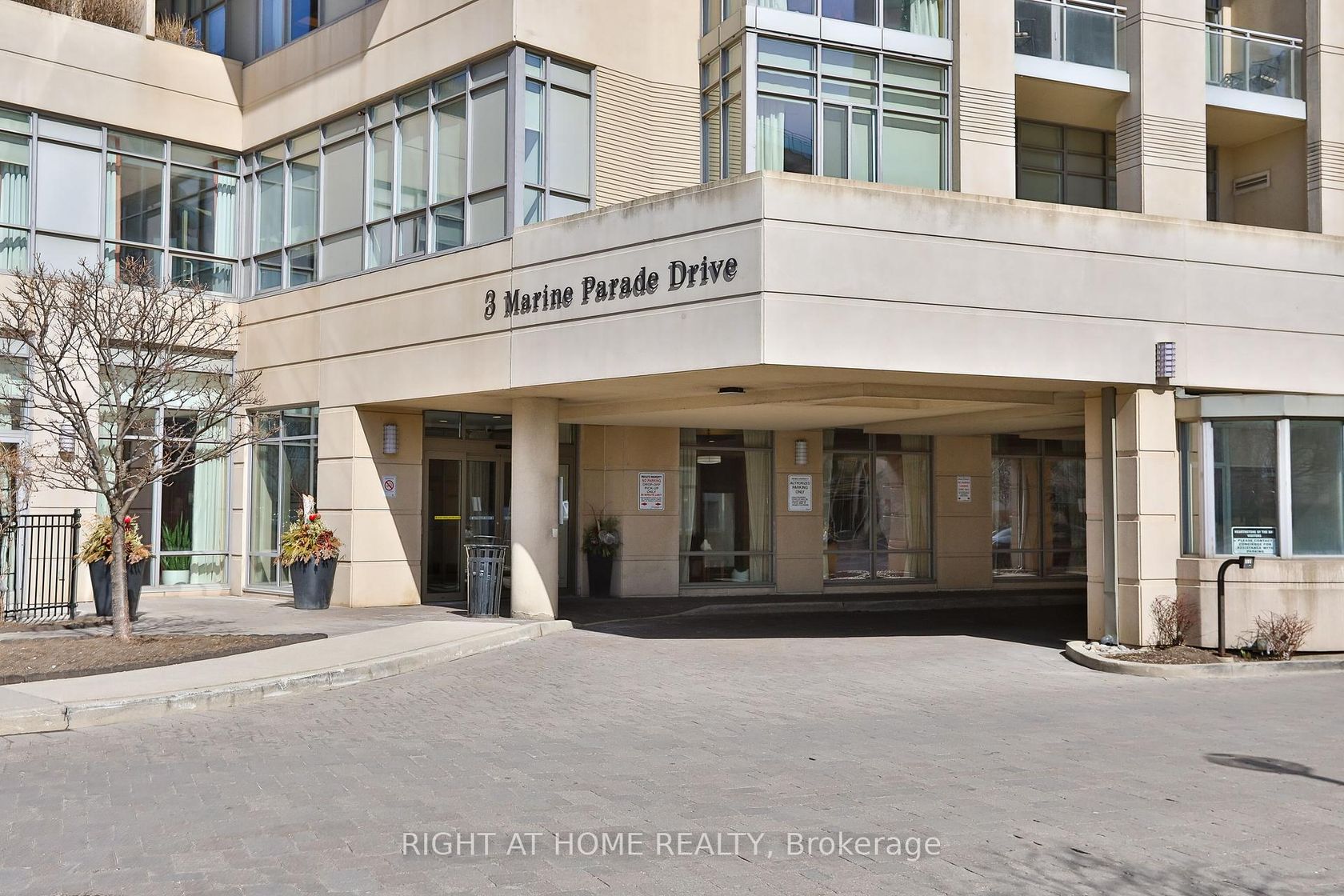 707 - 3 Marine Parade Drive, Mimico, Toronto 