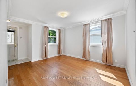 Photo 7 at 6 Robindale Avenue, Alderwood, Toronto