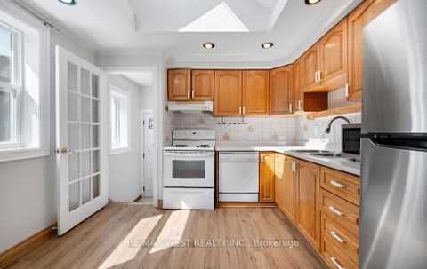 Photo 9 at 6 Robindale Avenue, Alderwood, Toronto Photo 9 at 6 Robindale Avenue, Alderwood, Toronto