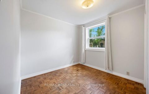 Photo 17 at 6 Robindale Avenue, Alderwood, Toronto