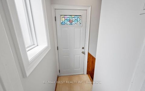 Photo 24 at 6 Robindale Avenue, Alderwood, Toronto