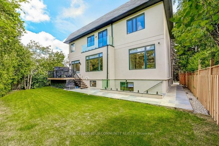 Photo 36 at 2 Hemford Crescent, Don Mills, Toronto