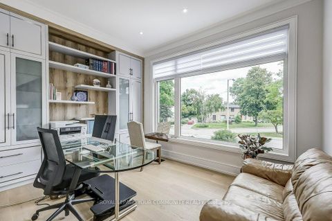 Photo 14 at 2 Hemford Crescent, Don Mills, Toronto