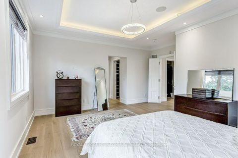 Photo 17 at 2 Hemford Crescent, Don Mills, Toronto