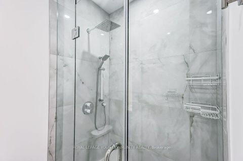 Photo 22 at 2 Hemford Crescent, Don Mills, Toronto