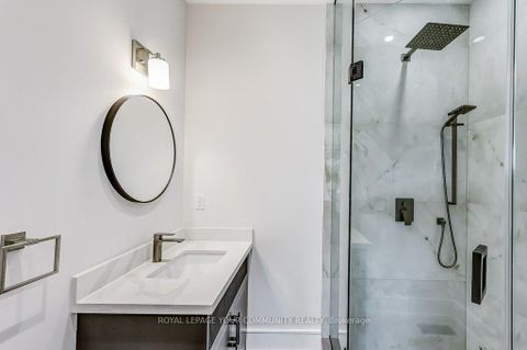 Photo 25 at 2 Hemford Crescent, Don Mills, Toronto