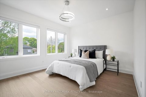 Photo 18 at 40 Manderley Drive, Cliffside, Toronto