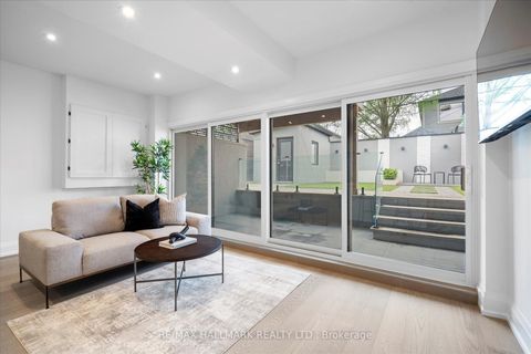 Photo 33 at 40 Manderley Drive, Cliffside, Toronto