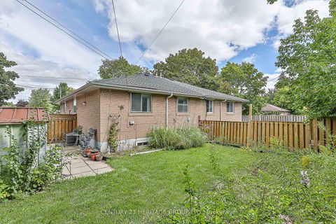 Photo 35 at 116 Longford Drive, London, Newmarket