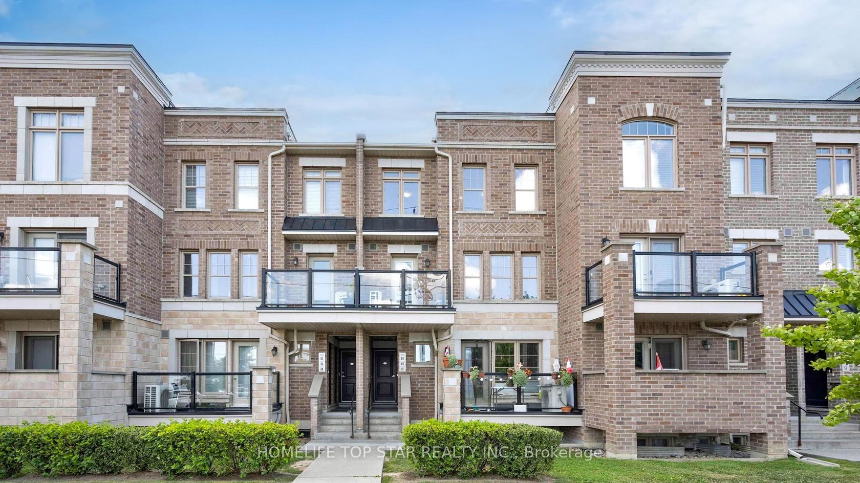 60 - 2315 Sheppard Ave West Avenue, Pelmo Park W5, Toronto 
