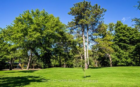 Photo 2 at 33 Post Road, York Mills, Toronto Photo 2 at 33 Post Road, York Mills, Toronto