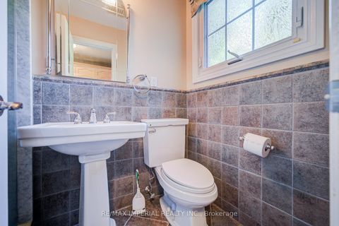 Photo 25 at 20 Blackforest Drive, Oak Ridges, Richmond Hill
