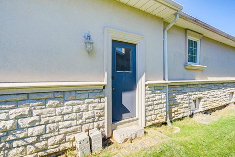 Photo 32 at 20 Blackforest Drive, Oak Ridges, Richmond Hill