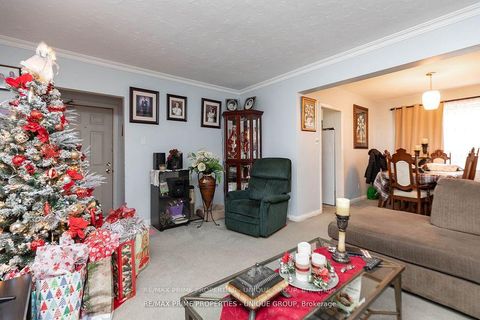 Photo 3 at 157 Berry Road, Queensway, Toronto