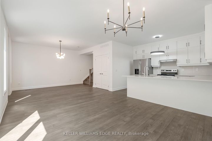 Photo 10 at 2 - 2154 Walkers Line, Headon, Burlington